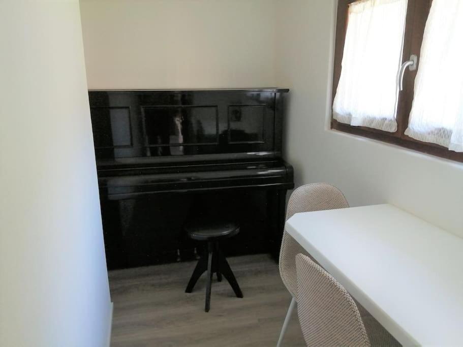 Stefania'S Corner, Apartment In Бергамо Екстериор снимка